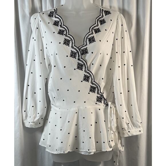 Loft Scalloped Polka Dot Wrap Blouse, White & Black, Sz: M, 80-32 - Picture 1 of 15